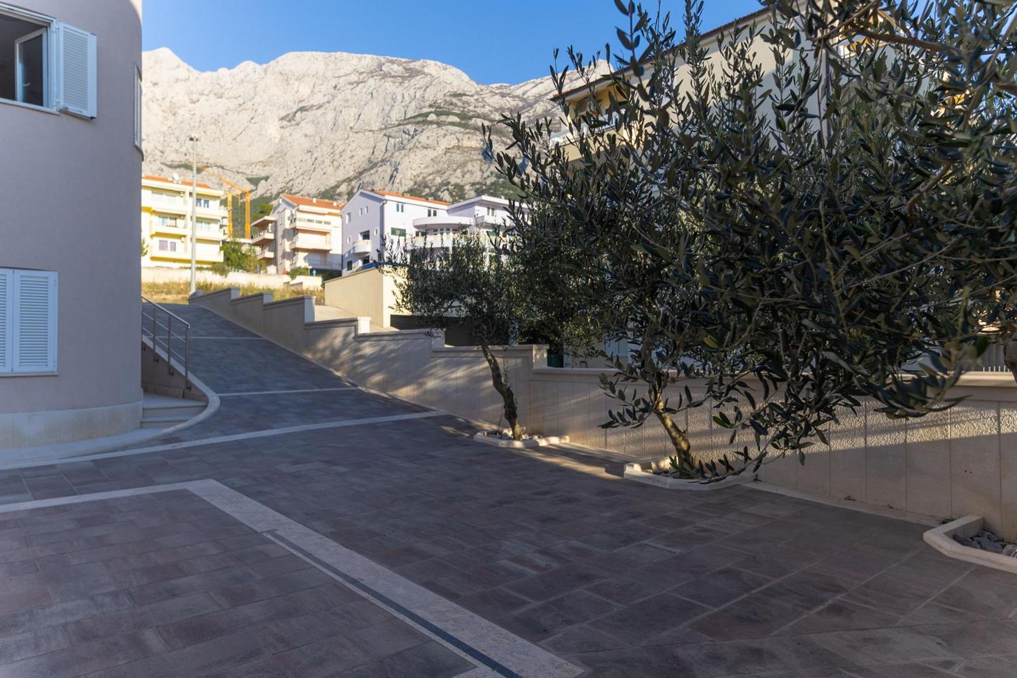 Apartment Domo Makarska Exterior foto